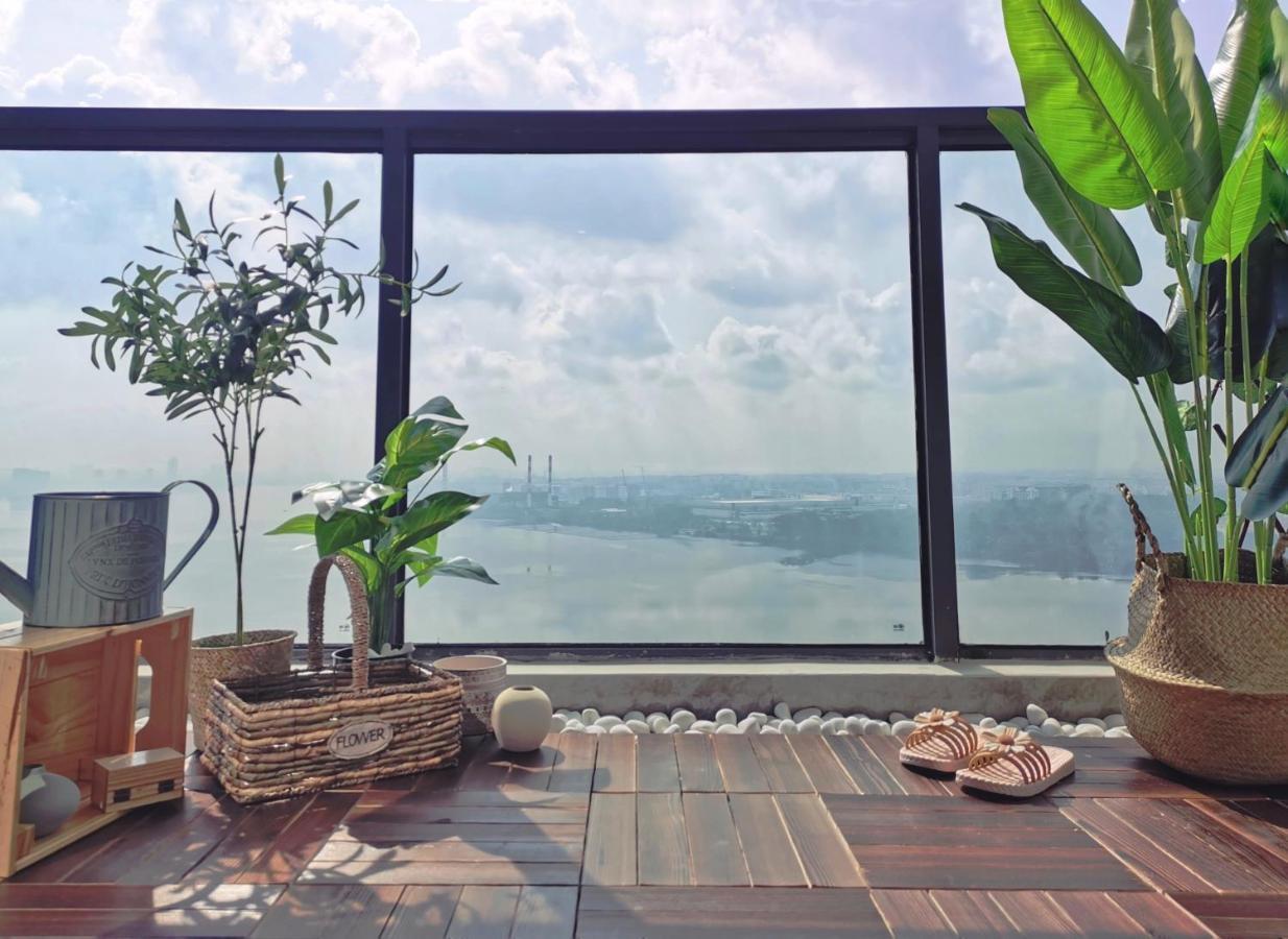 Yussy 2 Bedroom Sea View Condo At R&F Princess Cove Джохор-Бару Экстерьер фото