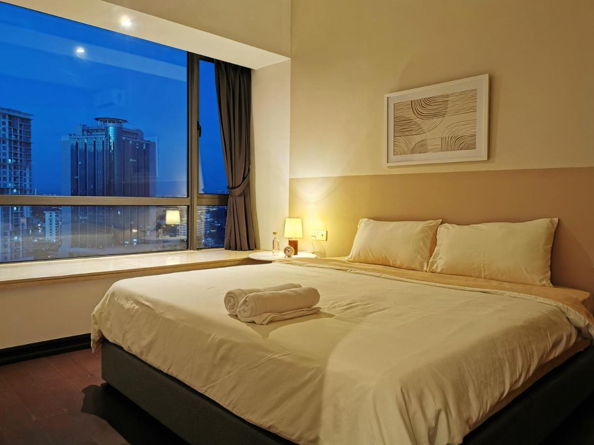 Yussy 2 Bedroom Sea View Condo At R&F Princess Cove Джохор-Бару Экстерьер фото